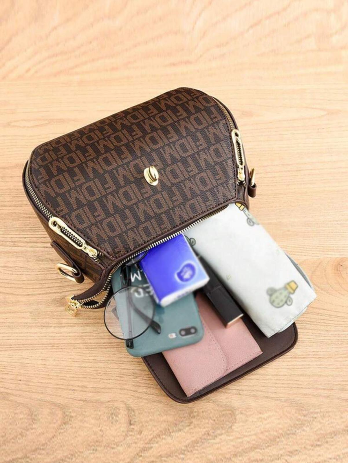 Vintage Letter Print Satchel Bag, Classic Colorblock Shoulder Handbag, Synthetic with Feature, Adjustable Strap, Zipper Closure, Polyester Lining, Edge Paint Detail, Occasion-Ready.