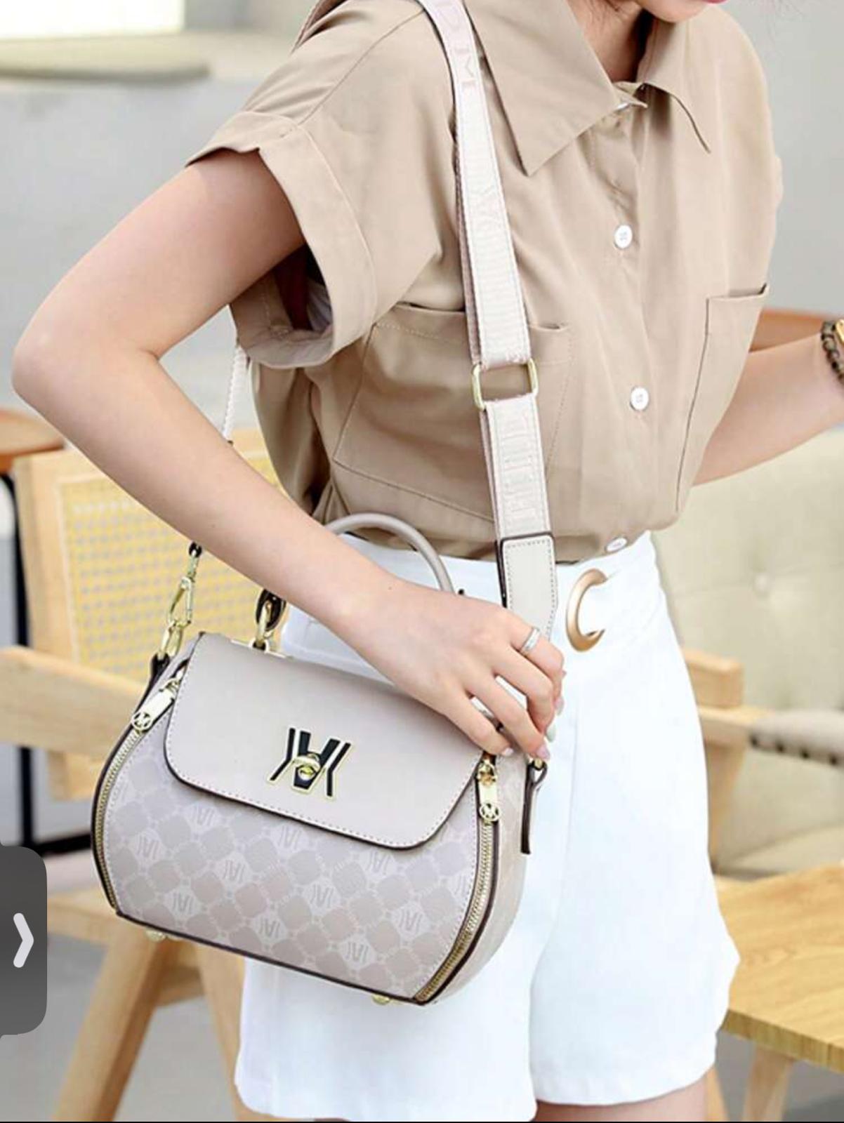 Vintage Letter Print Satchel Bag, Classic Colorblock Shoulder Handbag, Synthetic with Feature, Adjustable Strap, Zipper Closure, Polyester Lining, Edge Paint Detail, Occasion-Ready.